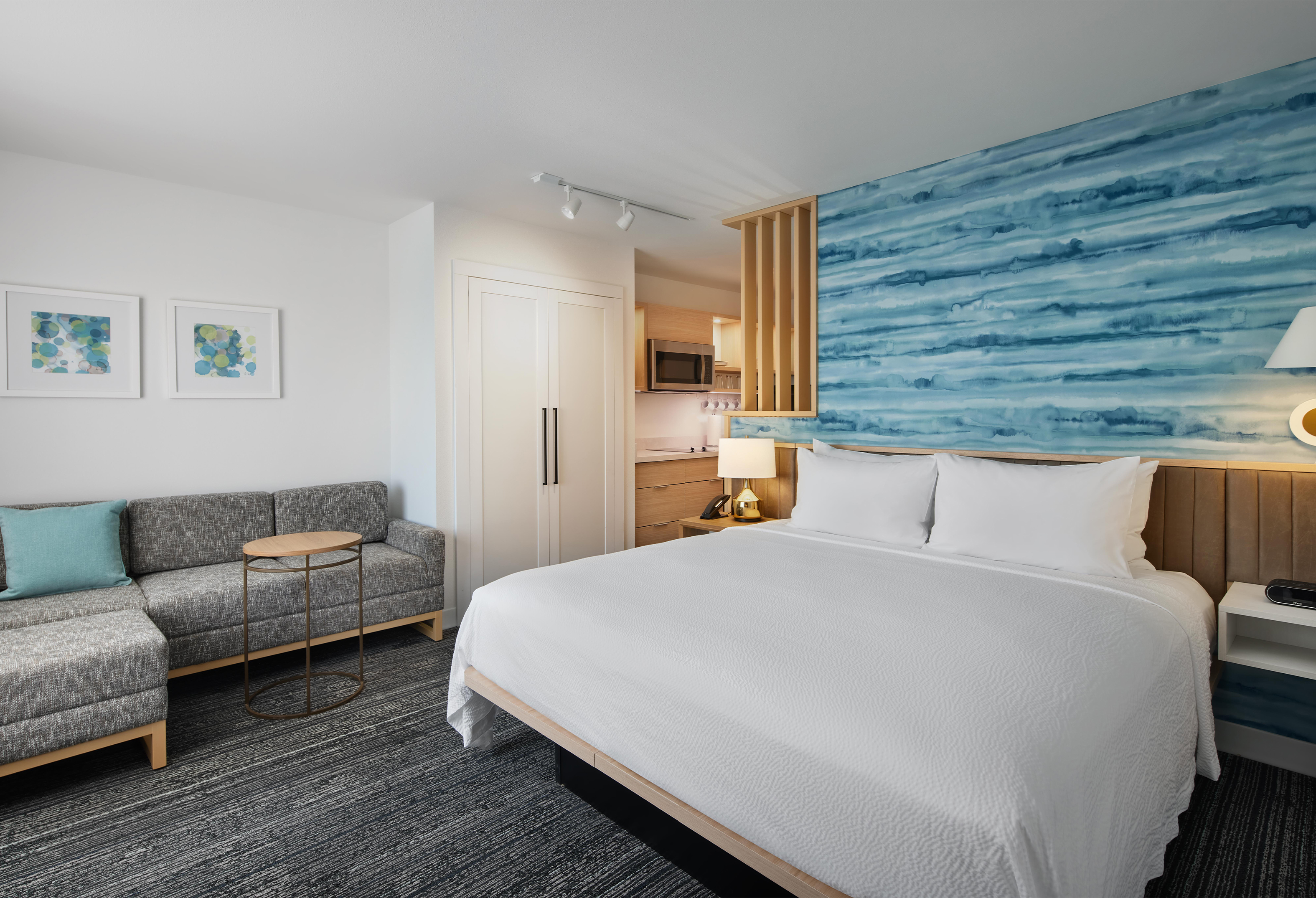 TownePlace Suites by Marriott | Partner Hotel of Seminole Hard Rock Hotel & Casino Tampa