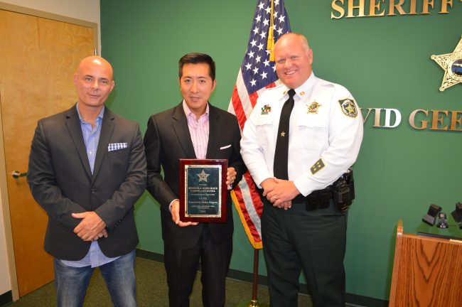 Seminole Hard Rock Hotel & Casino Tampa Receives S.A.V.E. Award From Hillsborough County Sheriff’s Office