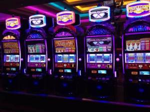 IGT and Seminole Hard Rock Hotel & Casino Tampa Light Up the Gaming World with S3000 Cabinet